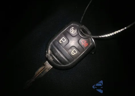 2013 Ford F-150 Lariat z USA, uszkodzony, nr VIN 1FTFX1EF8DKE10984